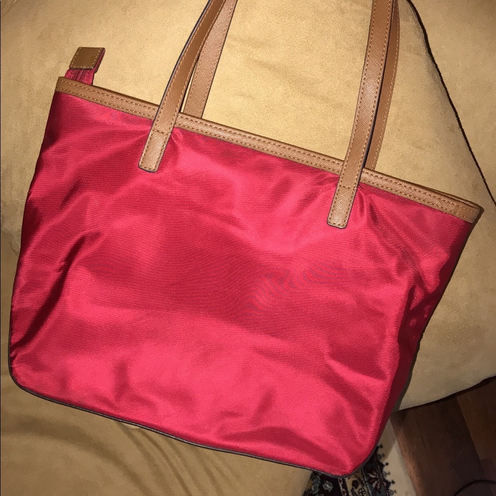 Authentic Michael Kors - Picture 2 of 3